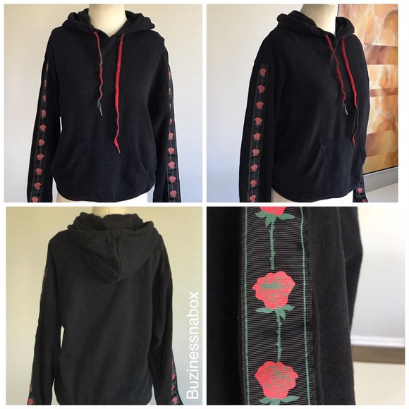 Empyre Tops - Empyre Rose-Lined Hoodie